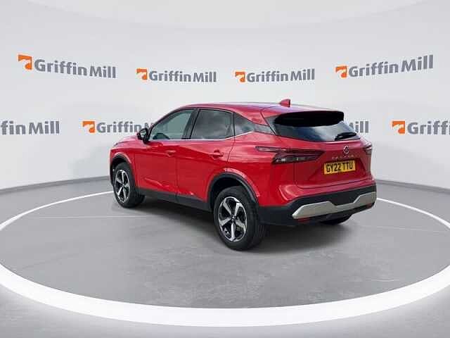Nissan QASHQAI 1.3 DIG-T MHEV N-Connecta SUV 5dr Petrol Hybrid Manual Euro 6 (s/s) (140 ps)