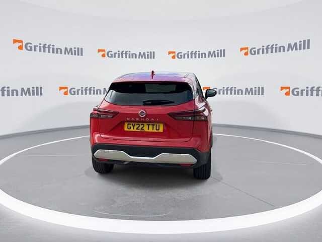 Nissan QASHQAI 1.3 DIG-T MHEV N-Connecta SUV 5dr Petrol Hybrid Manual Euro 6 (s/s) (140 ps)