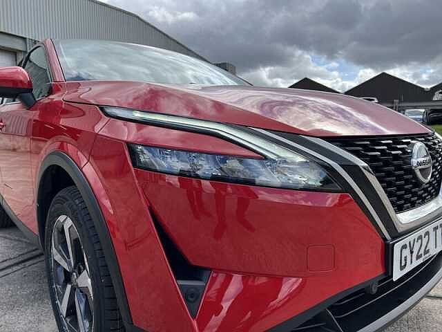 Nissan QASHQAI 1.3 DIG-T MHEV N-Connecta SUV 5dr Petrol Hybrid Manual Euro 6 (s/s) (140 ps)