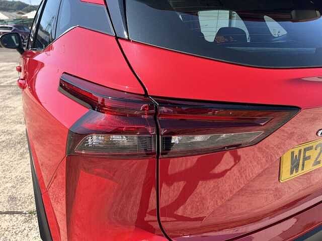 Nissan QASHQAI 1.3 DIG-T MHEV Acenta Premium SUV 5dr Petrol Hybrid Manual Euro 6 (s/s) (140 ps)