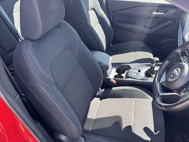 Nissan QASHQAI 1.3 DIG-T MHEV Acenta Premium SUV 5dr Petrol Hybrid Manual Euro 6 (s/s) (140 ps)