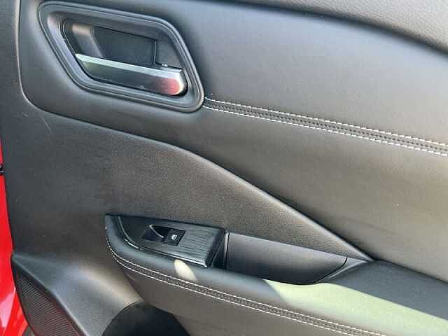 Nissan QASHQAI 1.3 DIG-T MHEV Acenta Premium SUV 5dr Petrol Hybrid Manual Euro 6 (s/s) (140 ps)