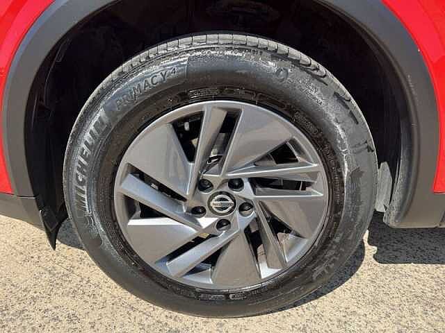 Nissan QASHQAI 1.3 DIG-T MHEV Acenta Premium SUV 5dr Petrol Hybrid Manual Euro 6 (s/s) (140 ps)