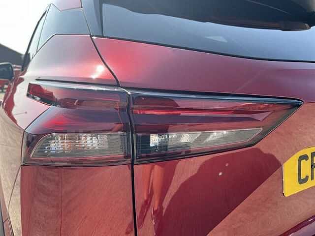 Nissan QASHQAI 1.3 DIG-T MHEV N-Connecta SUV 5dr Petrol Hybrid Manual Euro 6 (s/s) (140 ps)