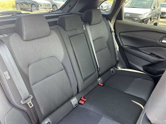 Nissan QASHQAI 1.3 DIG-T MHEV N-Connecta SUV 5dr Petrol Hybrid Manual Euro 6 (s/s) (140 ps)