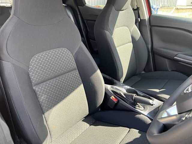 Nissan Juke 1.0 DIG-T Acenta SUV 5dr Petrol DCT Auto Euro 6 (s/s) (114 ps)