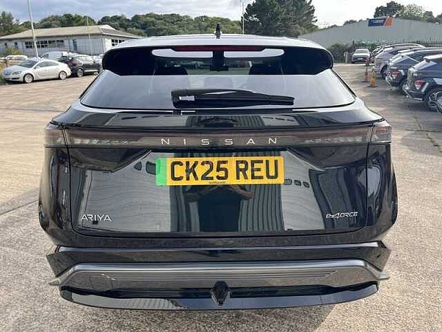Nissan ARIYA 87kWh Evolve SUV 5dr Electric Auto e-4ORCE 22kW Charger (306 ps)
