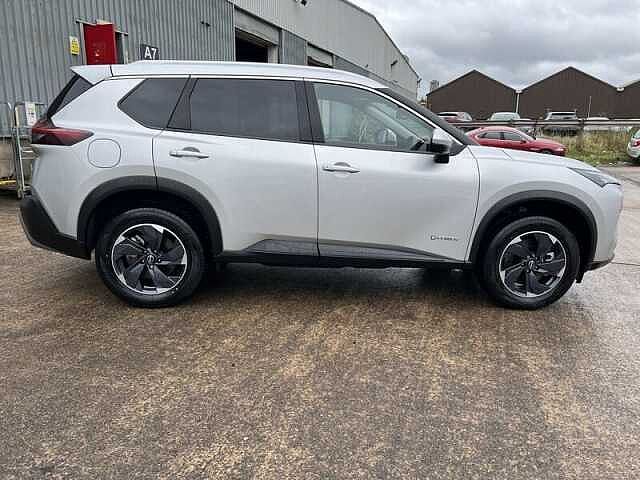 Nissan X-TRAIL 1.5 h e-POWER N-Connecta SUV 5dr Petrol Hybrid Auto e-4ORCE Euro 6 (s/s) (213 ps
