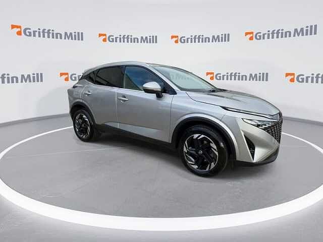 Nissan QASHQAI 1.3 DIG-T MHEV N-Connecta SUV 5dr Petrol Hybrid Manual Euro 6 (s/s) (140 ps)