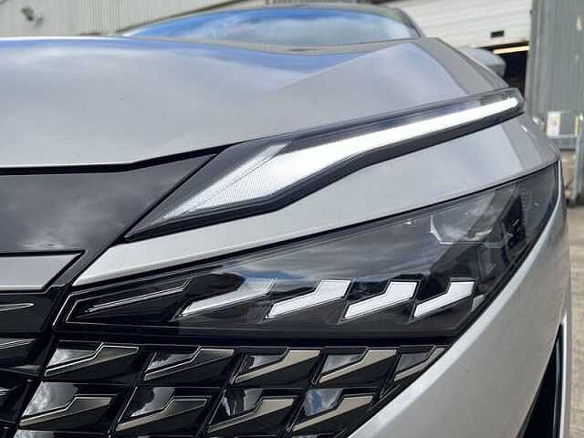 Nissan QASHQAI 1.3 DIG-T MHEV N-Connecta SUV 5dr Petrol Hybrid Manual Euro 6 (s/s) (140 ps)