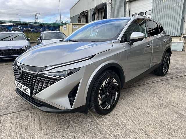 Nissan QASHQAI 1.3 DIG-T MHEV N-Connecta SUV 5dr Petrol Hybrid Manual Euro 6 (s/s) (140 ps)