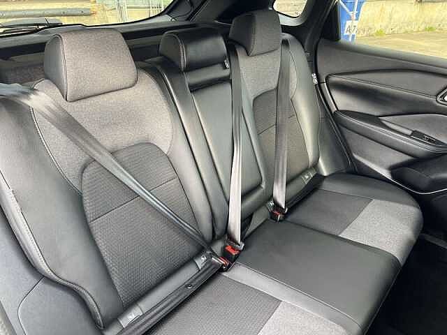 Nissan QASHQAI 1.3 DIG-T MHEV N-Connecta SUV 5dr Petrol Hybrid Manual Euro 6 (s/s) (140 ps)