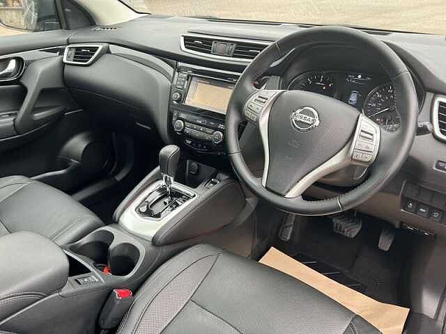 Nissan QASHQAI 1.6 dCi Tekna SUV 5dr Diesel XTRON Euro 6 (s/s) (130 ps)