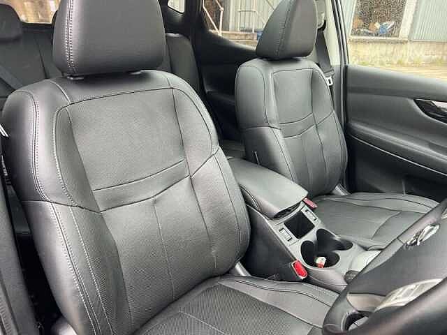 Nissan QASHQAI 1.6 dCi Tekna SUV 5dr Diesel XTRON Euro 6 (s/s) (130 ps)