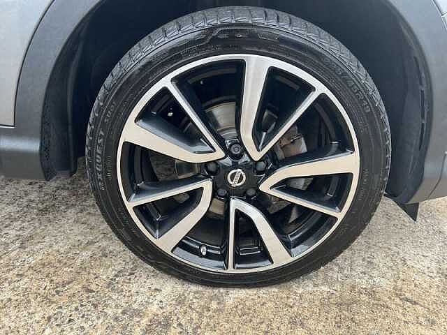 Nissan QASHQAI 1.6 dCi Tekna SUV 5dr Diesel XTRON Euro 6 (s/s) (130 ps)