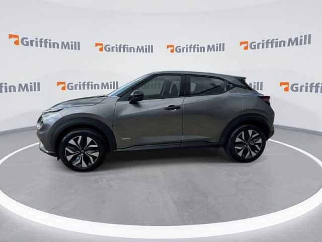 Nissan Juke 1.6 Acenta Premium SUV 5dr Petrol Hybrid Auto Euro 6 (143 ps)