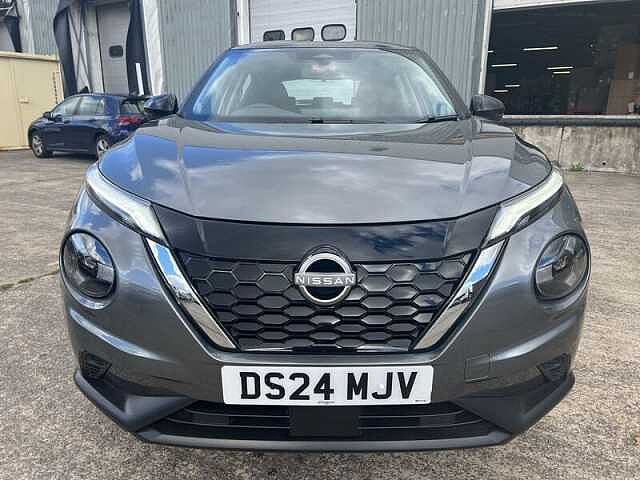 Nissan Juke 1.6 Acenta Premium SUV 5dr Petrol Hybrid Auto Euro 6 (143 ps)