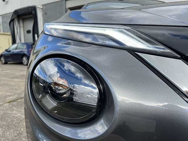 Nissan Juke 1.6 Acenta Premium SUV 5dr Petrol Hybrid Auto Euro 6 (143 ps)