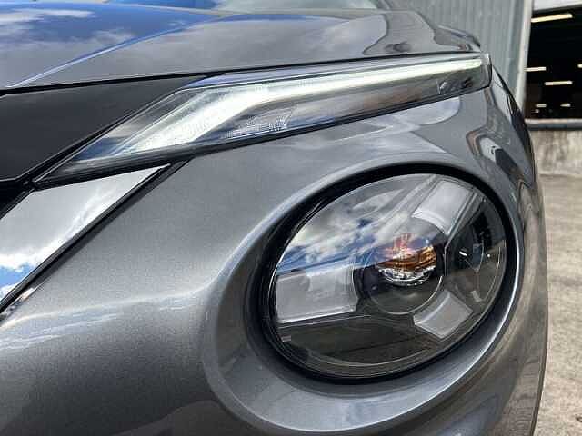 Nissan Juke 1.6 Acenta Premium SUV 5dr Petrol Hybrid Auto Euro 6 (143 ps)