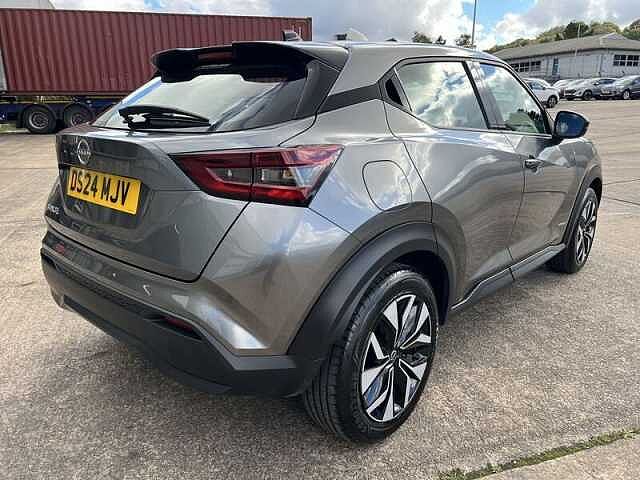 Nissan Juke 1.6 Acenta Premium SUV 5dr Petrol Hybrid Auto Euro 6 (143 ps)
