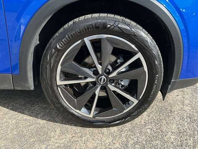 Nissan QASHQAI 1.3 DIG-T MHEV Tekna SUV 5dr Petrol Hybrid XTRON Euro 6 (s/s) (158 ps)