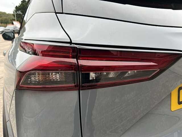 Nissan QASHQAI 1.3 DIG-T MHEV N-Connecta SUV 5dr Petrol Hybrid Manual Euro 6 (s/s) (140 ps)
