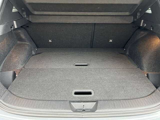 Nissan QASHQAI 1.3 DIG-T MHEV N-Connecta SUV 5dr Petrol Hybrid Manual Euro 6 (s/s) (140 ps)