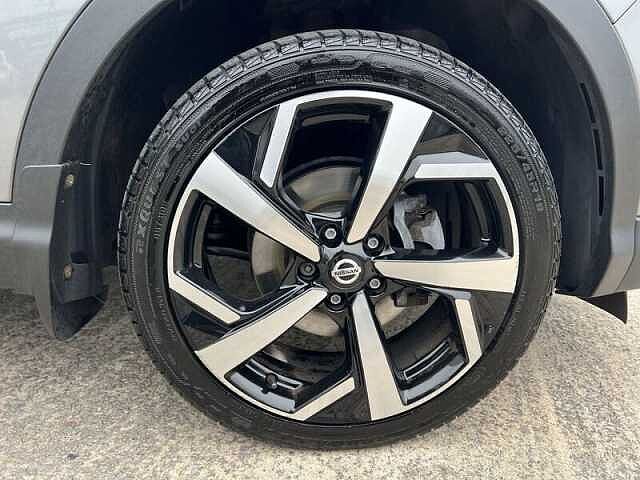 Nissan QASHQAI 1.3 DIG-T Tekna SUV 5dr Petrol Manual Euro 6 (s/s) (140 ps)
