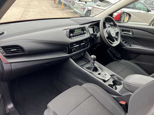 Nissan QASHQAI 1.3 DIG-T MHEV Visia SUV 5dr Petrol Hybrid Manual Euro 6 (s/s) (140 ps)