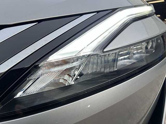 Nissan QASHQAI 1.3 DIG-T MHEV Acenta Premium SUV 5dr Petrol Hybrid XTRON Euro 6 (s/s) (158 ps)