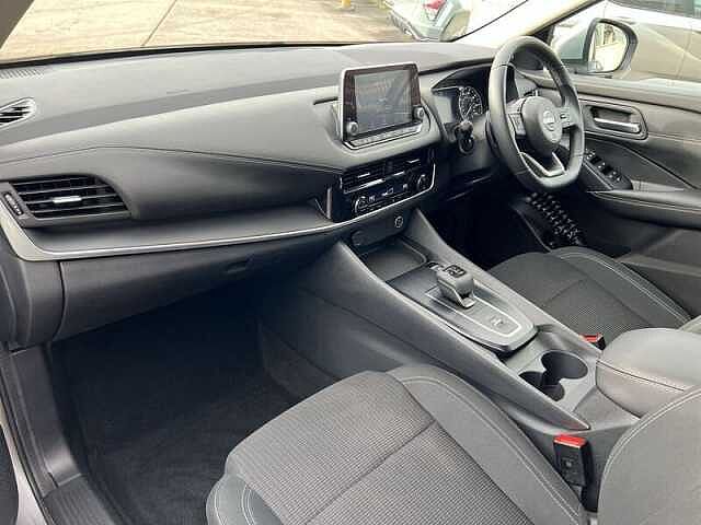 Nissan QASHQAI 1.3 DIG-T MHEV Acenta Premium SUV 5dr Petrol Hybrid XTRON Euro 6 (s/s) (158 ps)