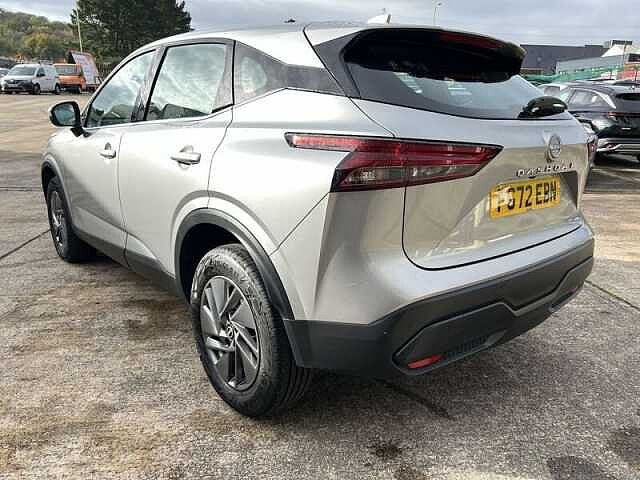 Nissan QASHQAI 1.3 DIG-T MHEV Acenta Premium SUV 5dr Petrol Hybrid XTRON Euro 6 (s/s) (158 ps)