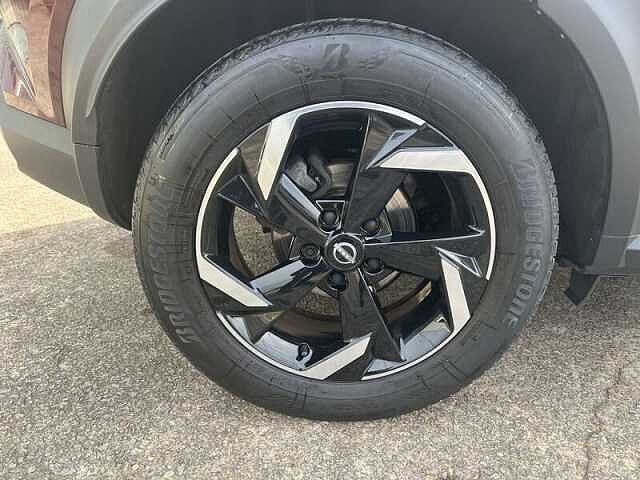 Nissan Juke 1.0 DIG-T N-Connecta SUV 5dr Petrol DCT Auto Euro 6 (s/s) (114 ps)