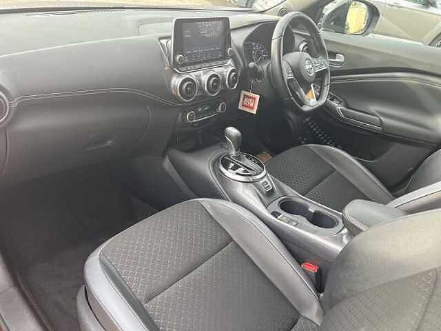 Nissan Juke 1.0 DIG-T N-Connecta SUV 5dr Petrol DCT Auto Euro 6 (s/s) (114 ps)