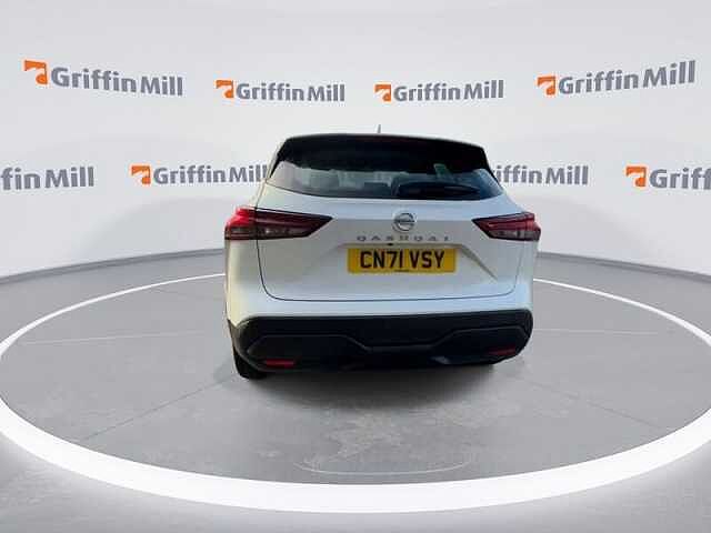 Nissan QASHQAI 1.3 DIG-T MHEV Acenta Premium SUV 5dr Petrol Hybrid Manual Euro 6 (s/s) (140 ps)