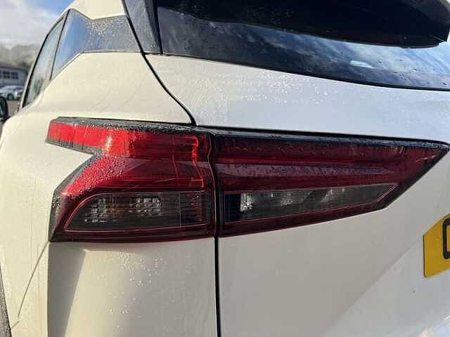 Nissan QASHQAI 1.3 DIG-T MHEV Acenta Premium SUV 5dr Petrol Hybrid Manual Euro 6 (s/s) (140 ps)